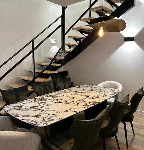 T5 Duplex Neuf 5 Diamants Plein Centre 10 Personnes * Saint-Lary-Soulan